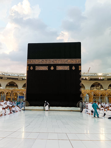 Unlock the Secrets to a Stress-Free Umrah: Expert Tips Revealed!