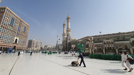 Unlock the Secret to a Transcendent Umrah: Beyond Booking to Spiritual Awakening!